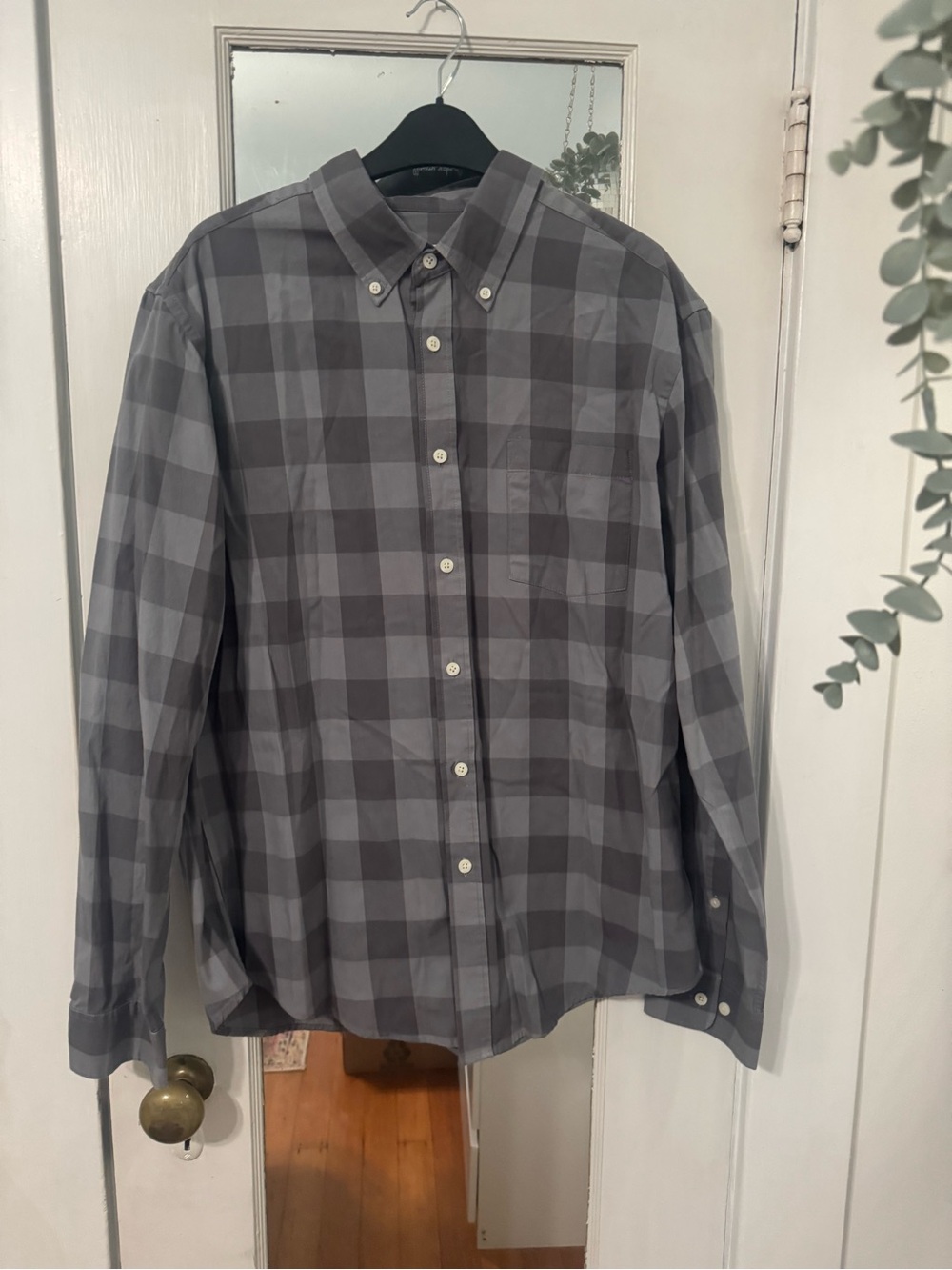 Merona Men's Grey Buffalo Check Flannel Button Down Shirt Size L